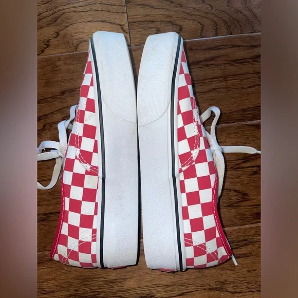 Vans Platform Red Checkered Sneaker Shoes Women’s 6/Men’s 4.5 - Picture 5 of 11
